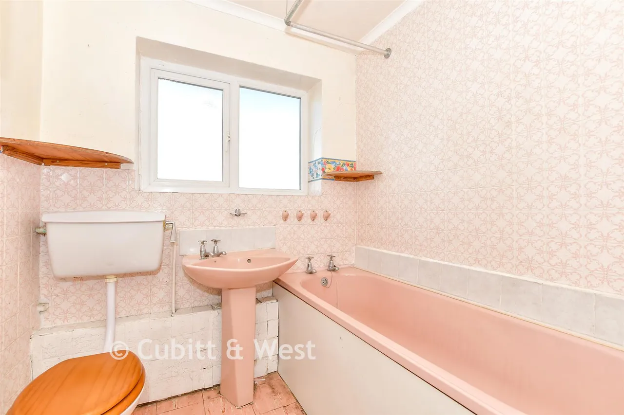 Oxford Drive, Aldwick, PO21, photo 9