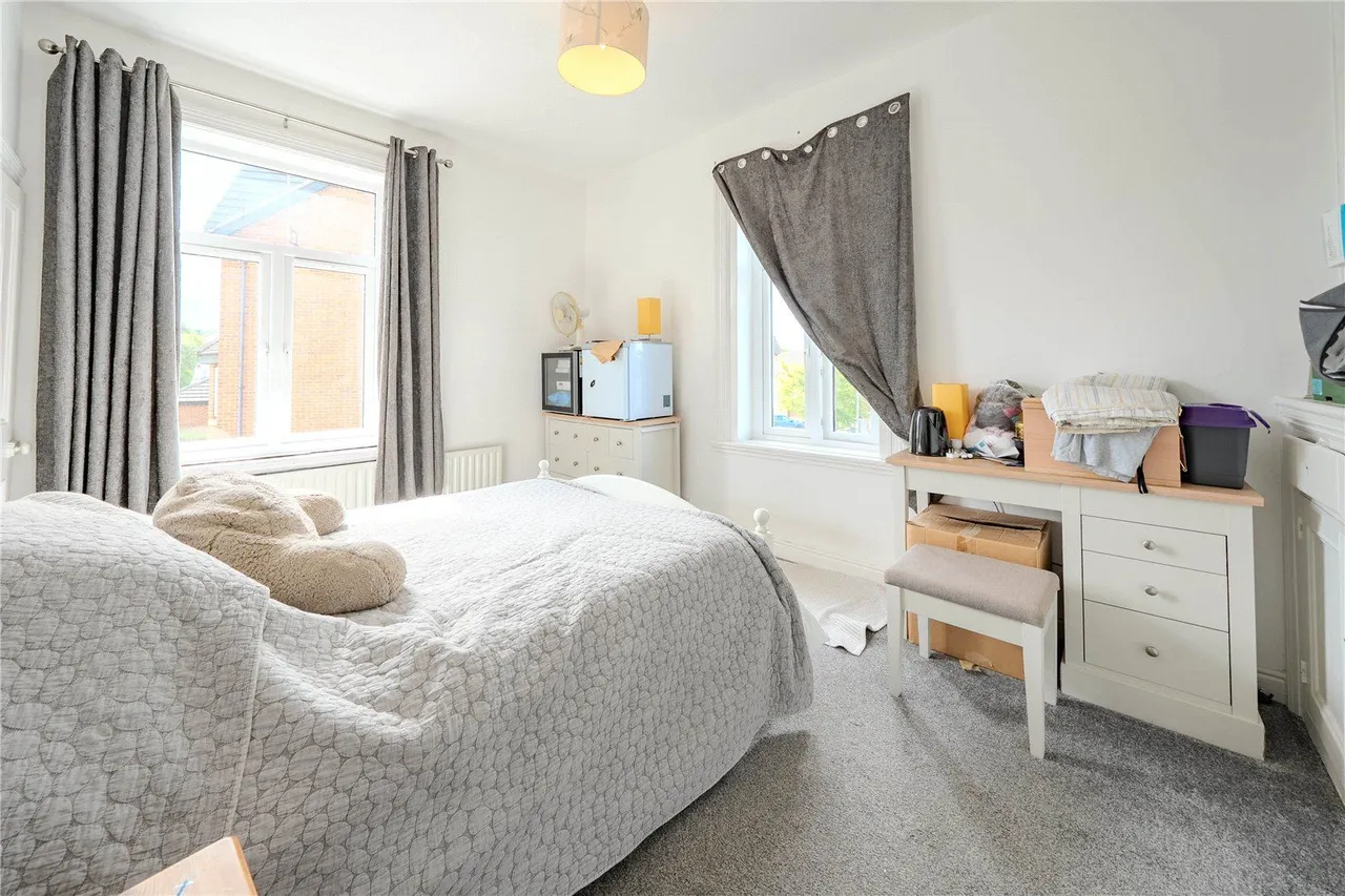 Vickersdale Grove, Stanningley, LS28, photo 4