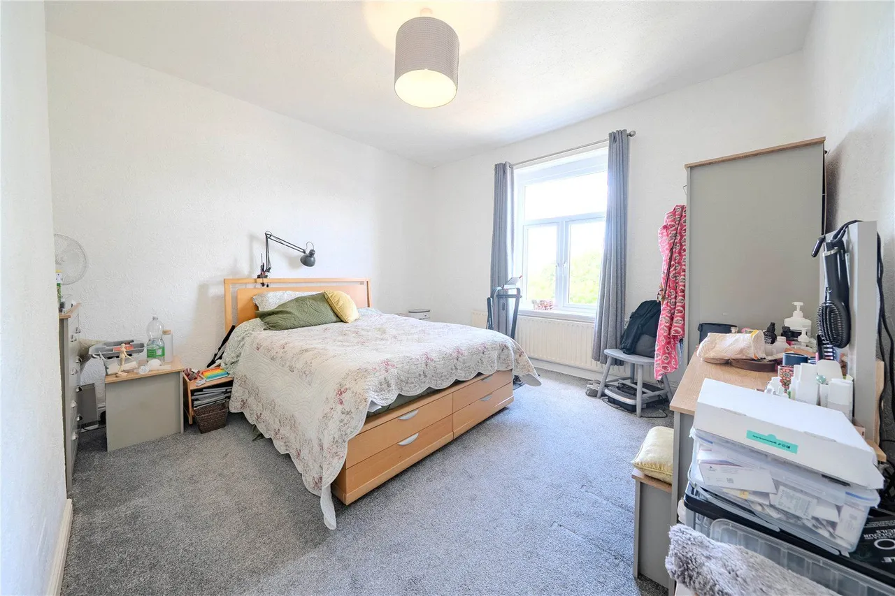 Vickersdale Grove, Stanningley, LS28, photo 5