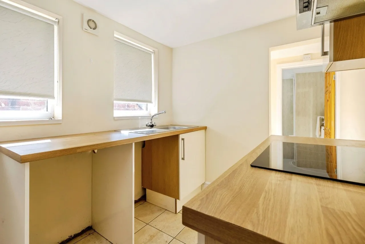 St. Catherines Grove, Lincoln, LN5, photo 5