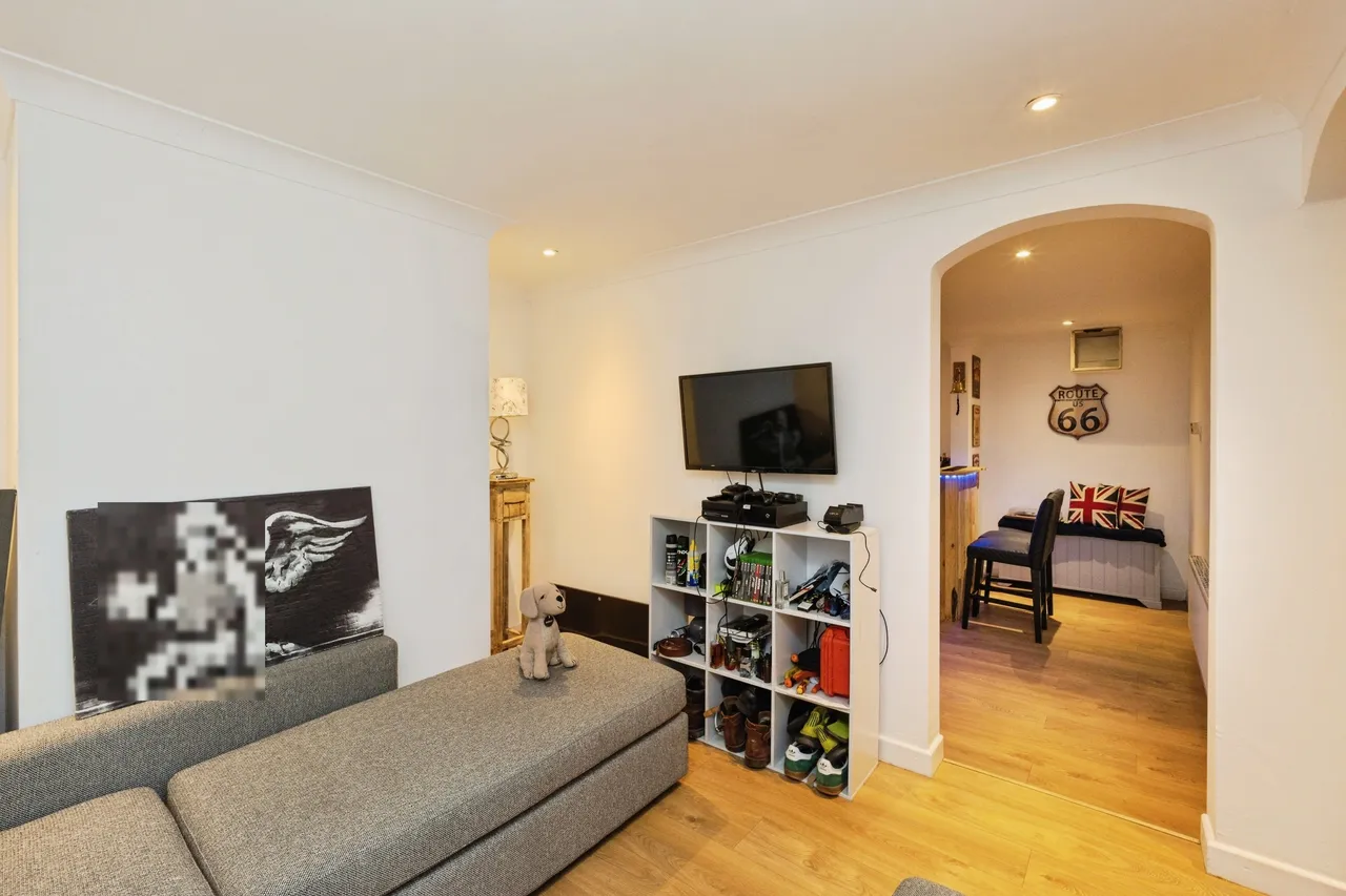 Lancaster Avenue, Manchester, M46, photo 15