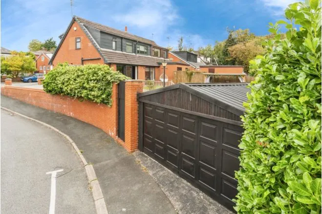 Lancaster Avenue, Manchester, M46, photo 28