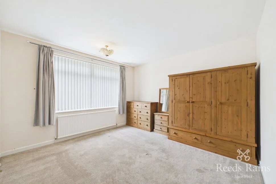 Manor Farm Drive, Churwell, West Yorkshire, LS27, photo 5