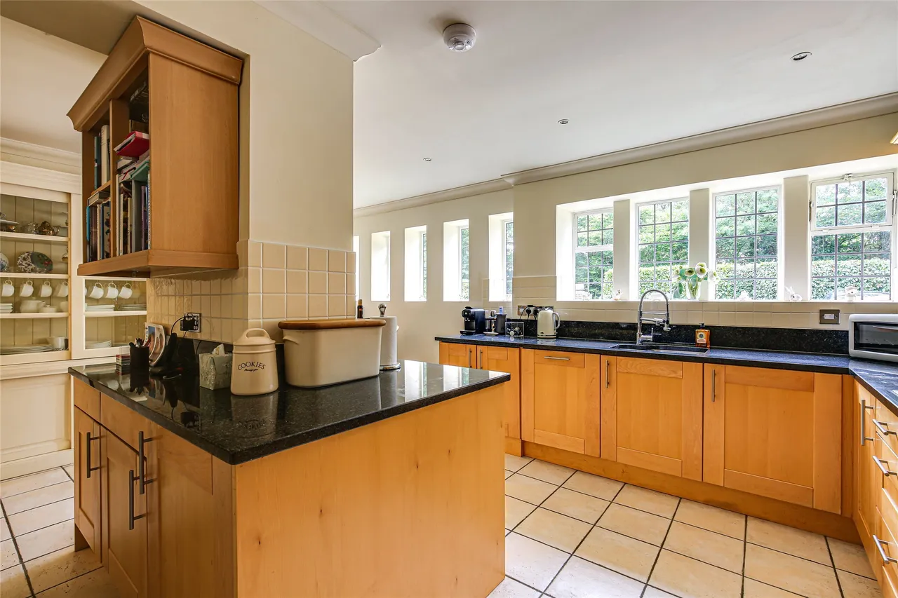 Mapleton Road, Four Elms, TN8, photo 5
