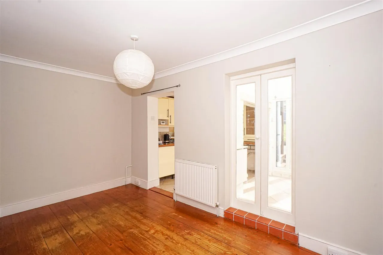 Fairlight Road, Hastings, photo 22