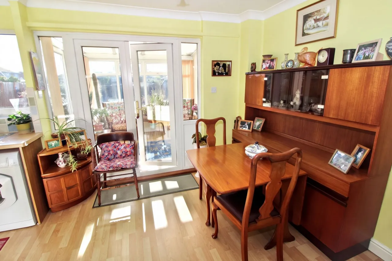 Rose Avenue, Hazlemere, HP15, photo 11