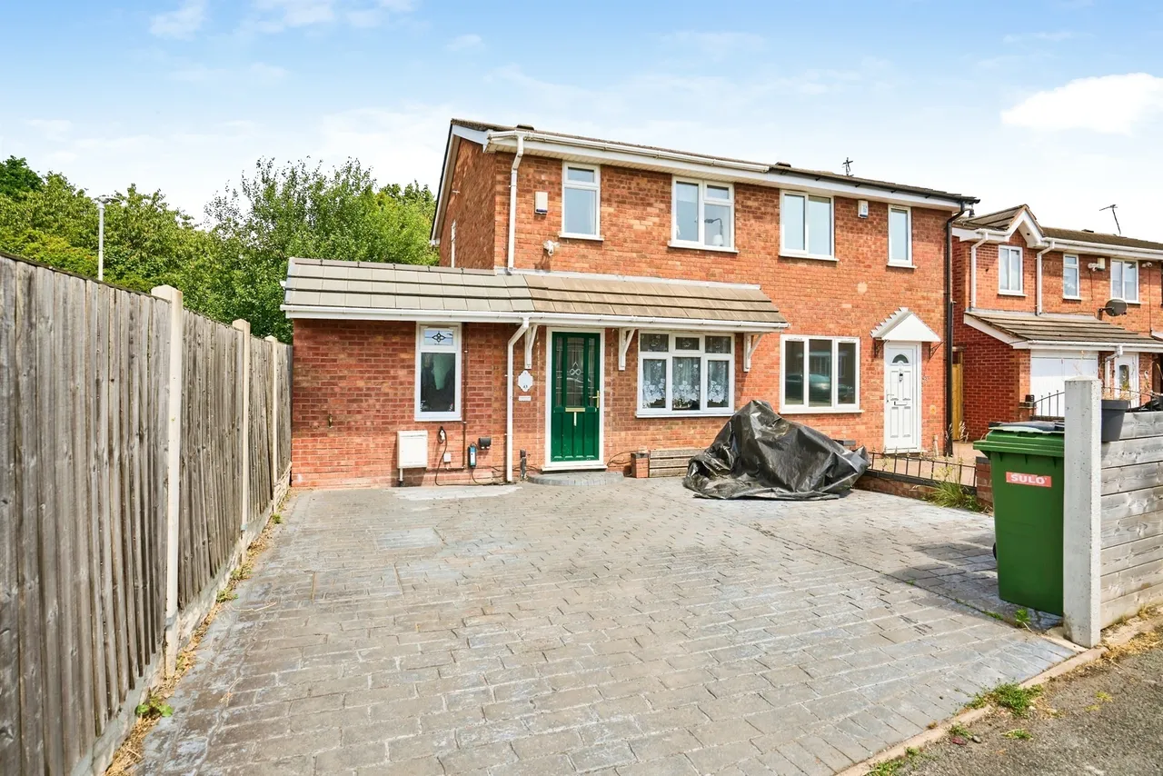 4 bed house for sale, Hawkswell Drive, Willenhall, WV13