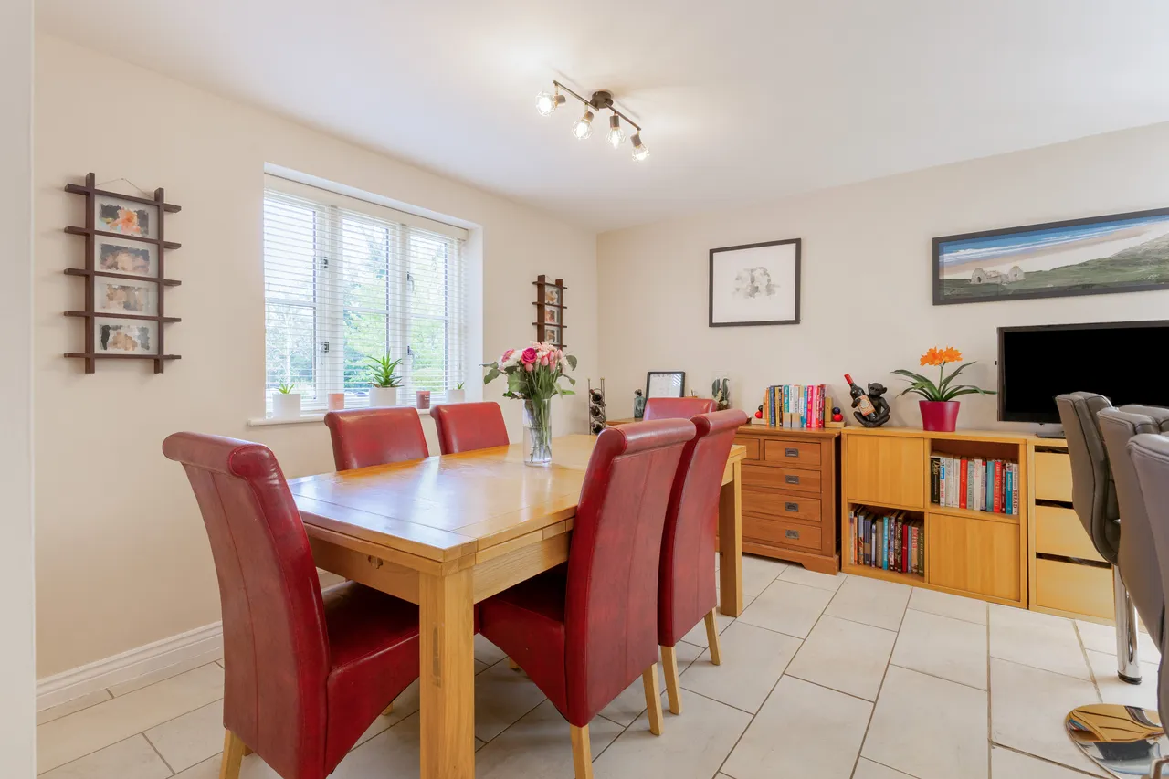 Crab Tree Close, Bloxham, OX15, photo 6