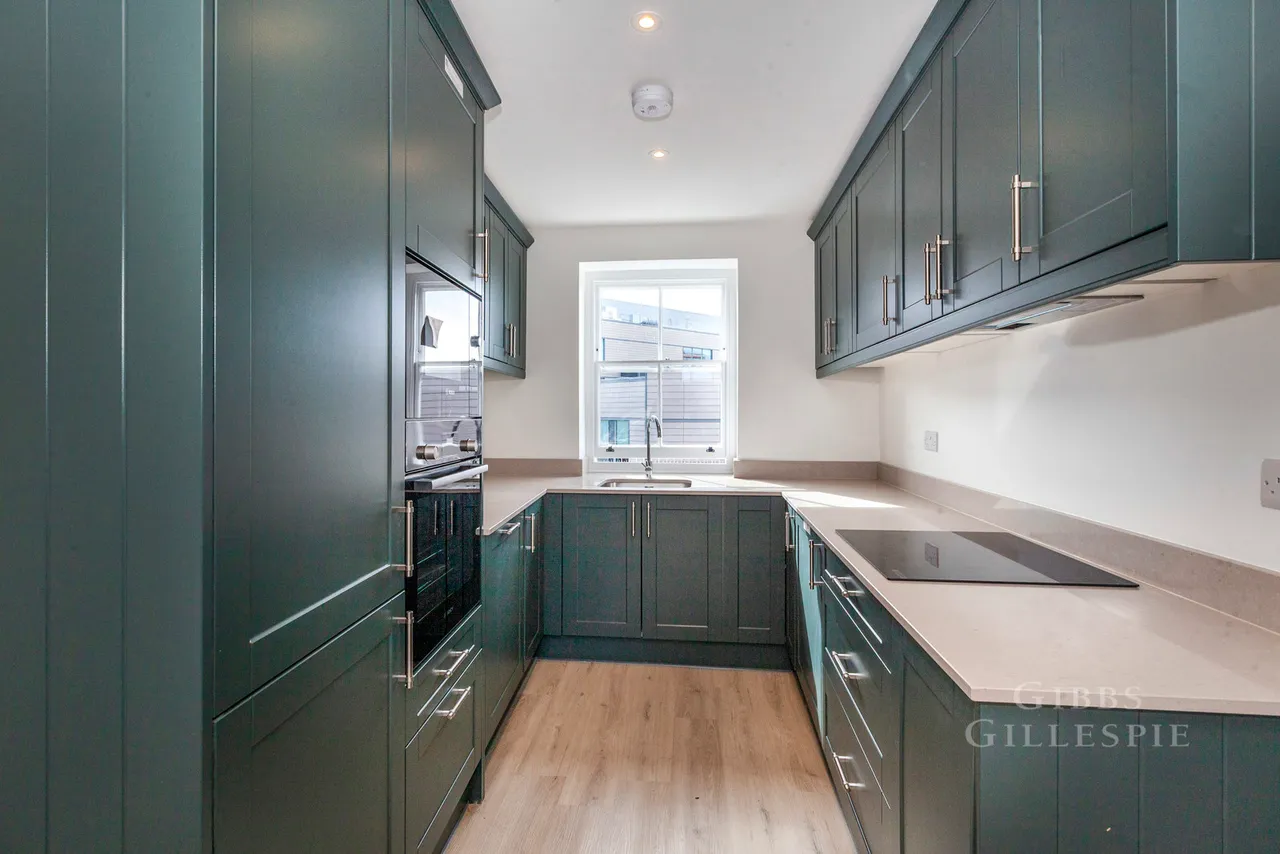 High Street, Uxbridge Fees Apply, UB8, photo 15