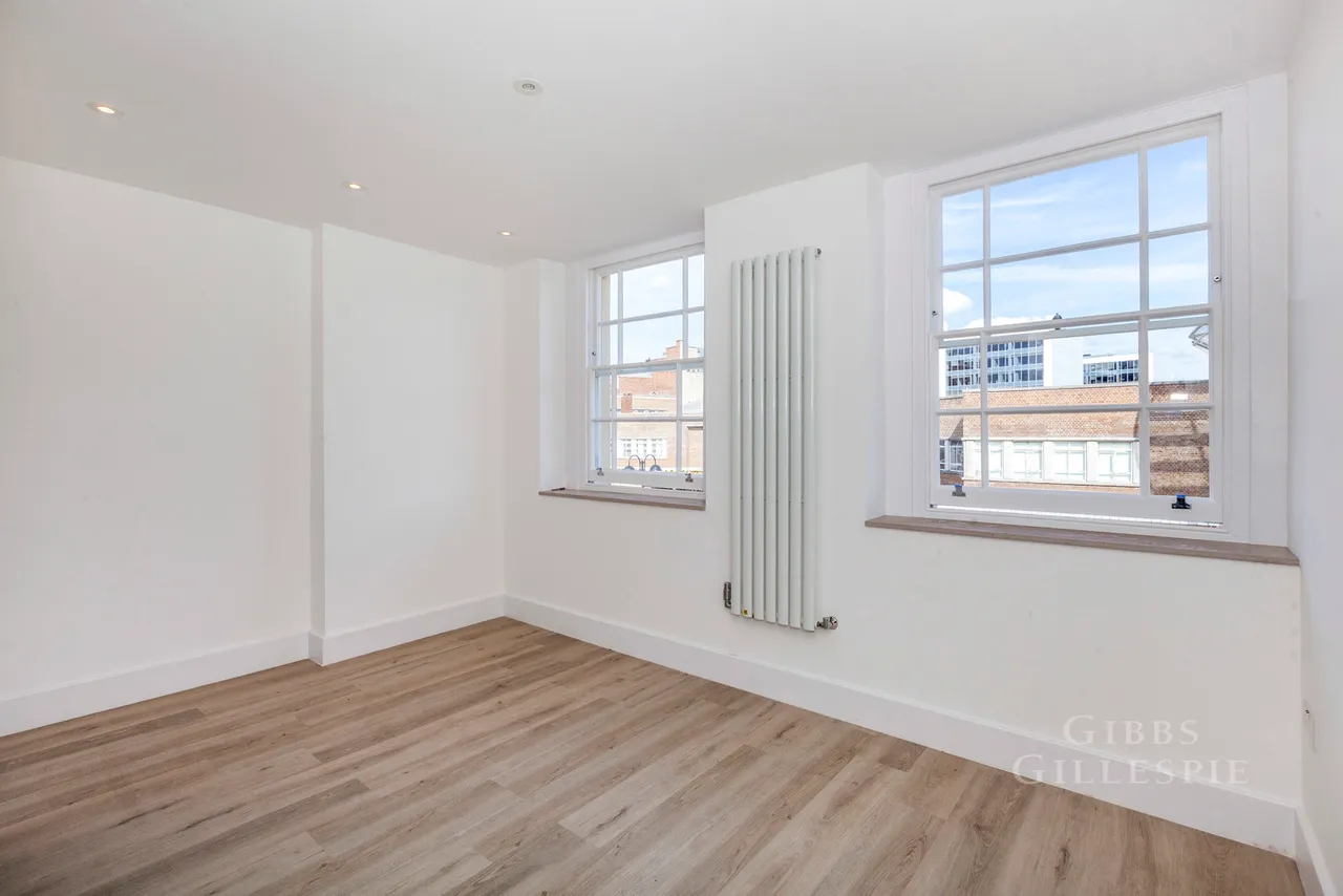 High Street, Uxbridge Fees Apply, UB8, photo 9