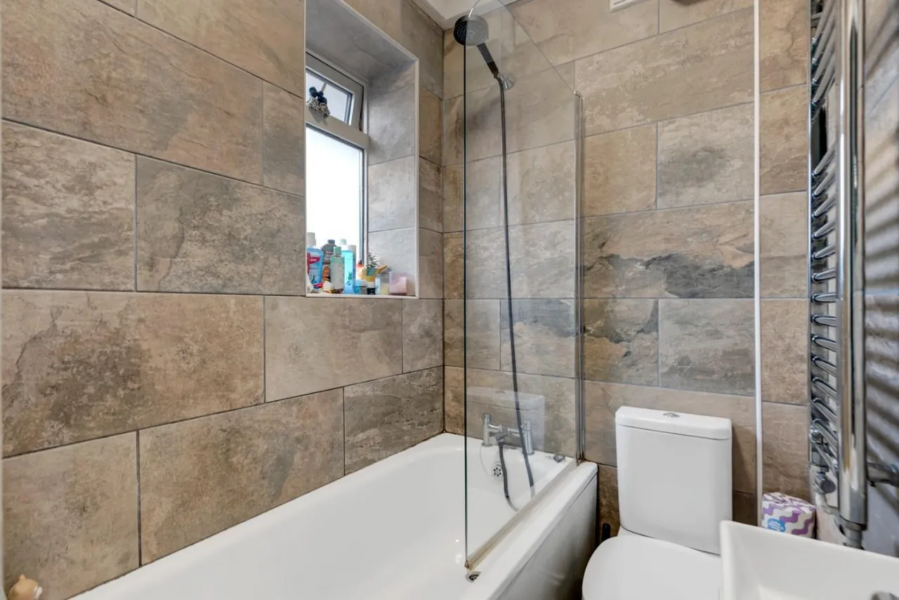 Lordship Terrace, London, N16, photo 10