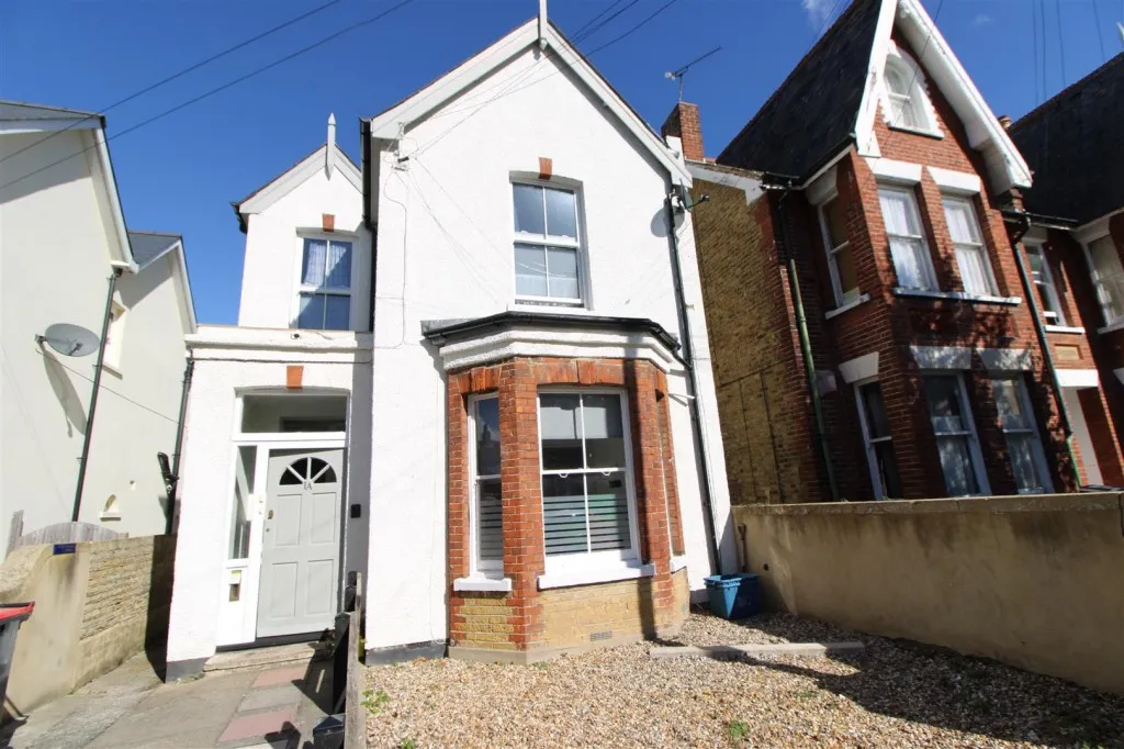 1 bed flat to rent, Queens Gardens, Herne Bay