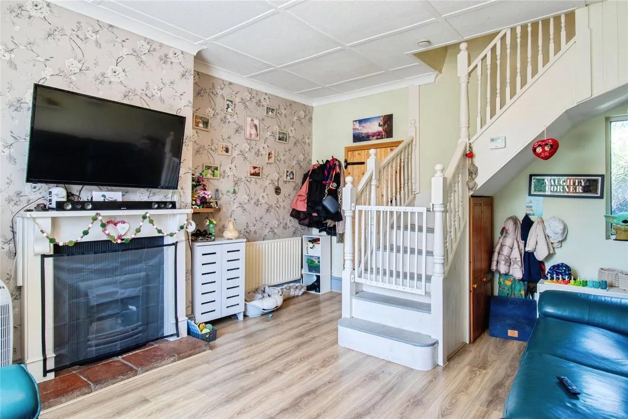 Old Church Road, Coventry, West Midlands, CV6, photo 5