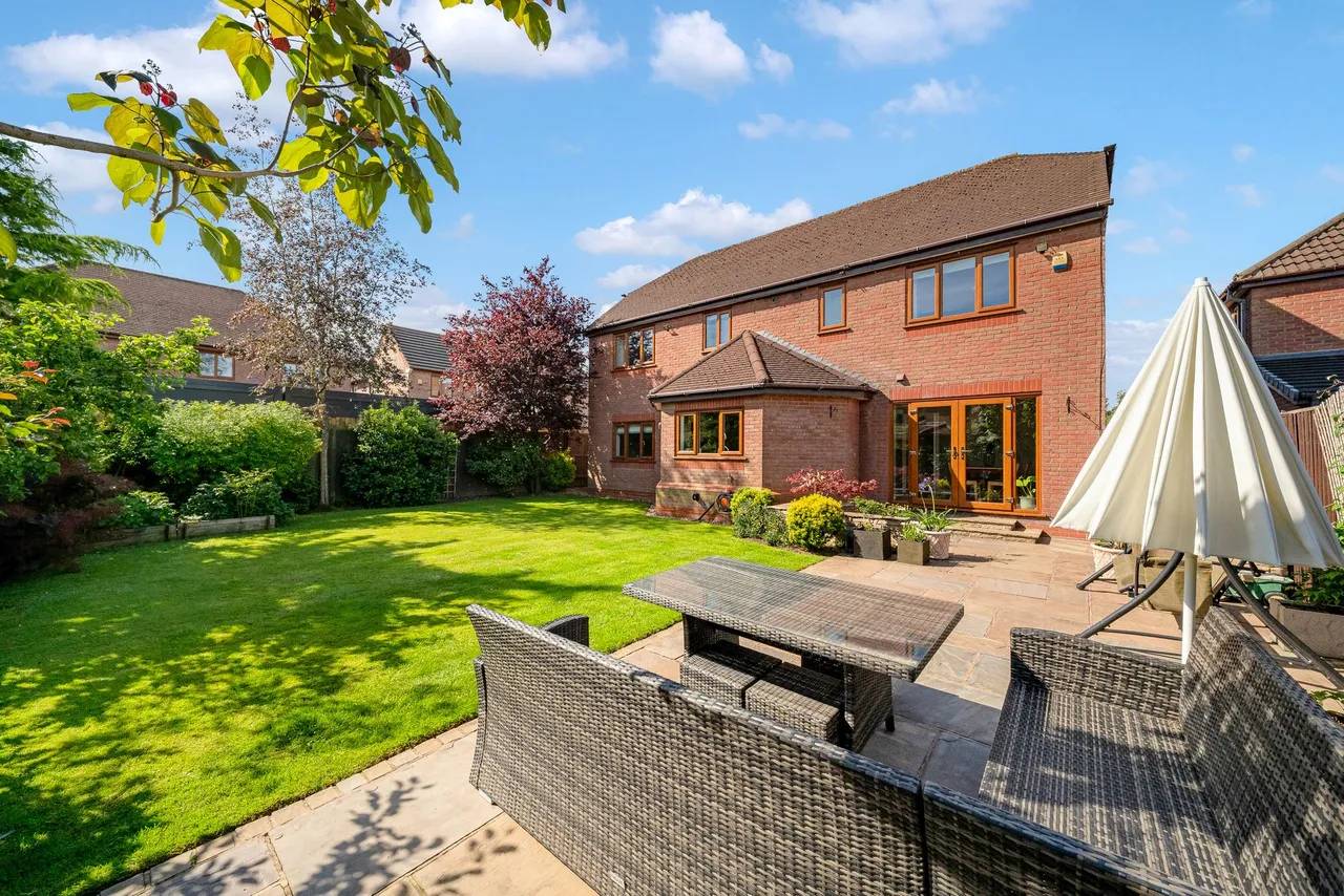 Linacre Lane, Widnes, Widnes, WA8 9DN, photo 25