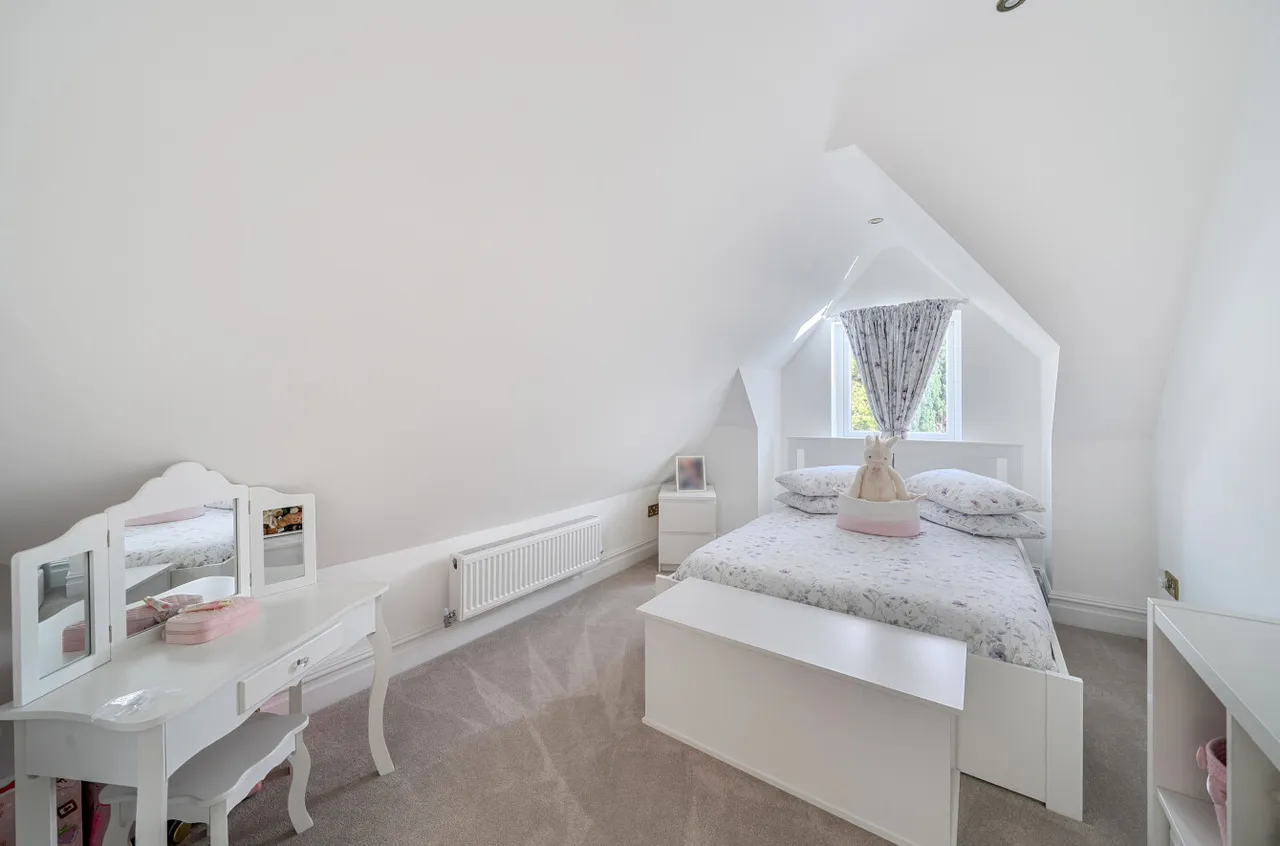 Elmsleigh Road, Farnborough, Hampshire, GU14 0ET, photo 12