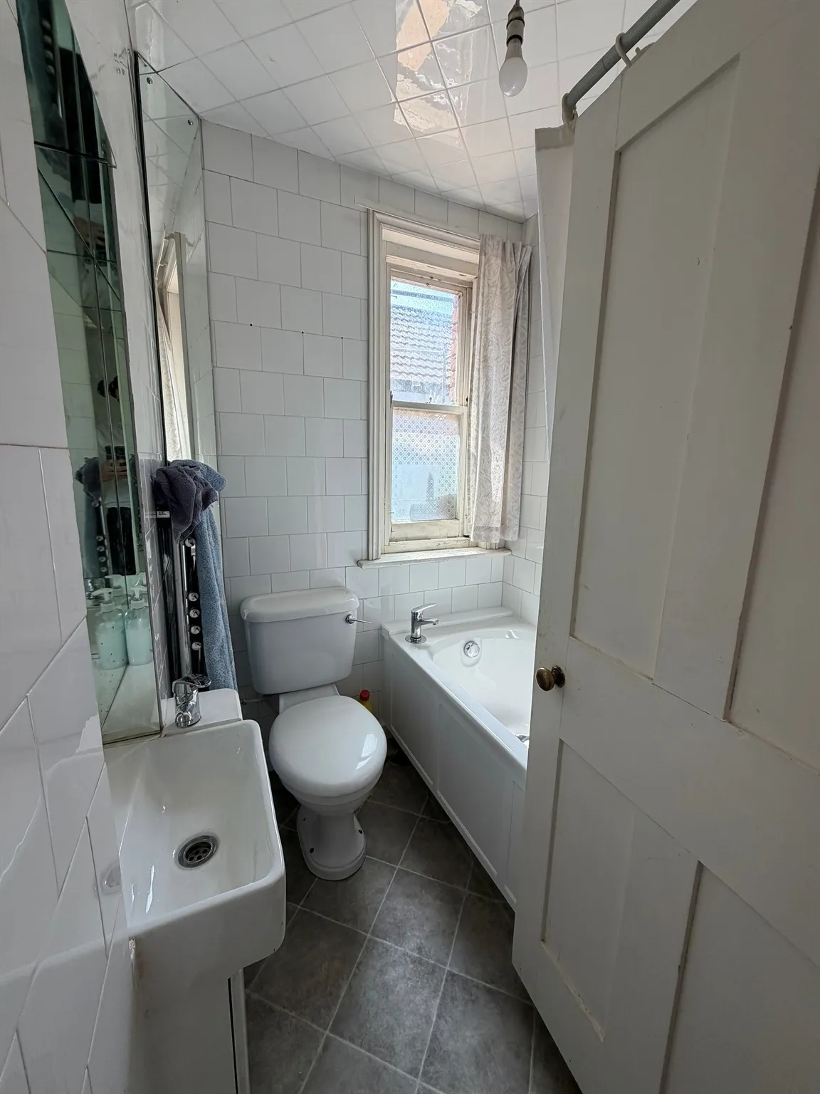 Market Close, Poole, BH15, photo 6