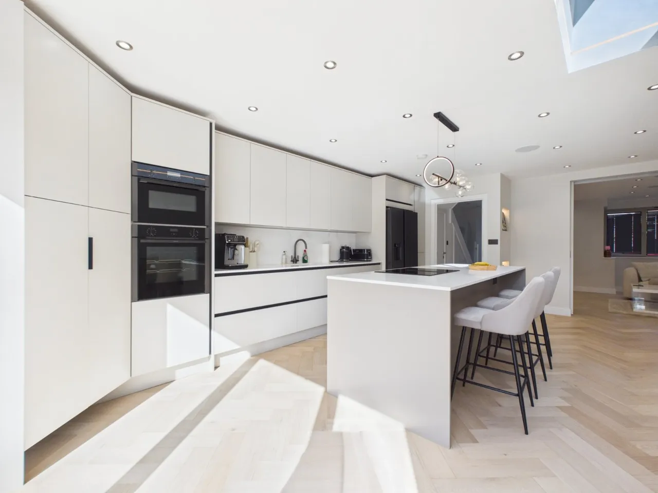 Ashford, Surrey, photo 16