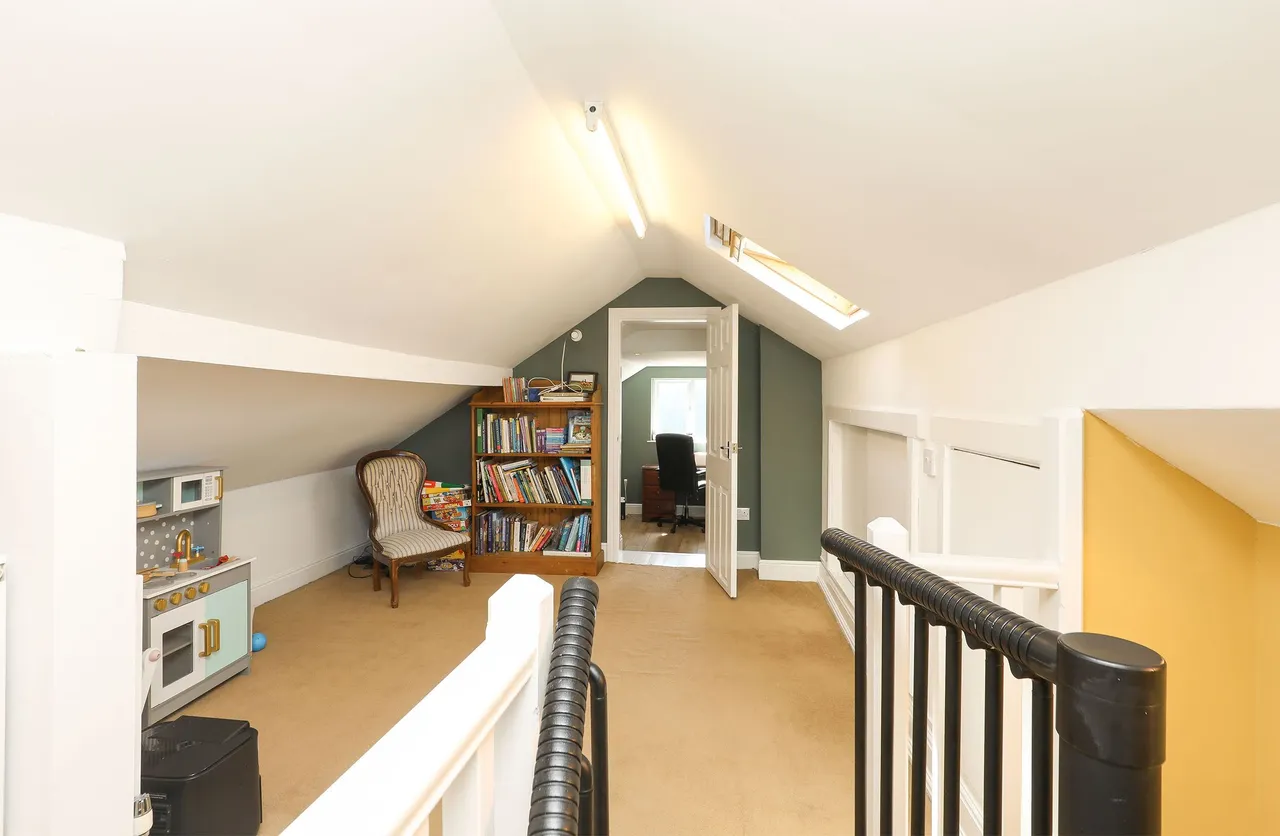 Market Street, Clay Cross, S45, photo 25