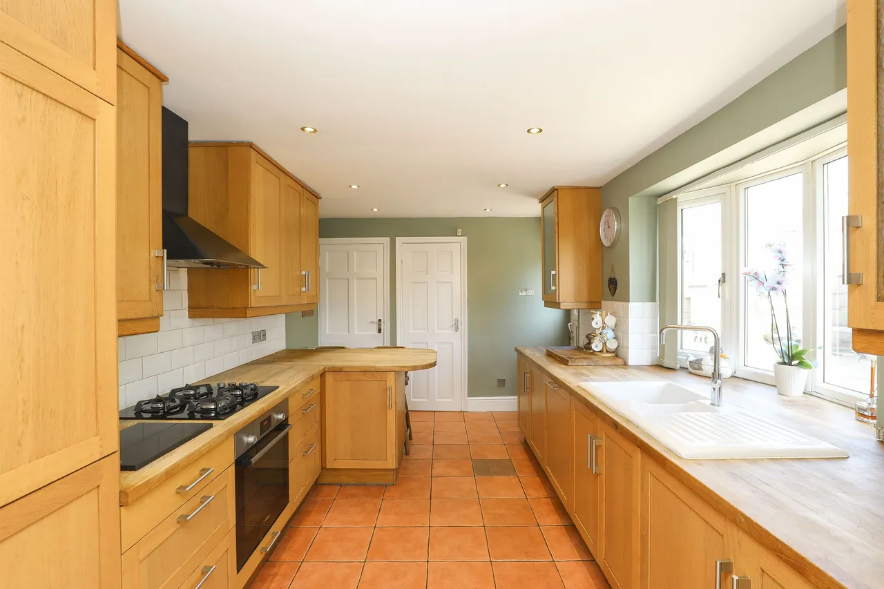 Market Street, Clay Cross, S45, photo 6