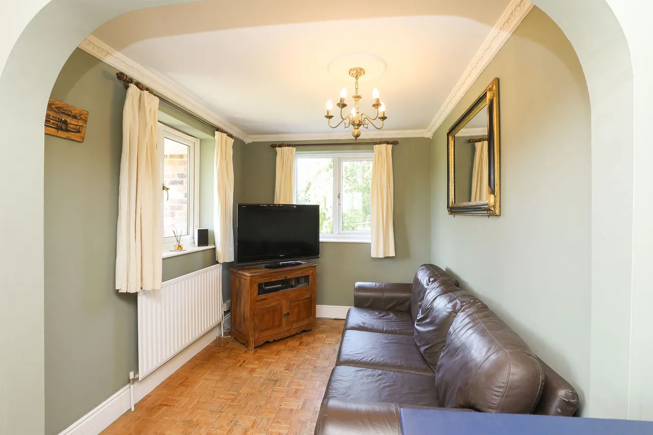 Market Street, Clay Cross, S45, photo 9