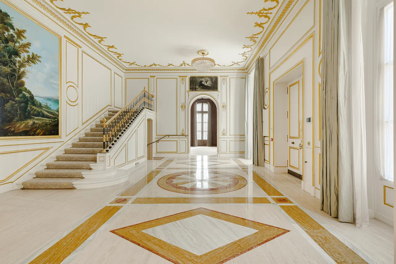 Belgrave Square, Belgravia, SW1X, photo 26
