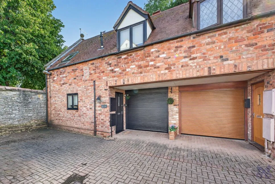 2 bed house for sale, Vine Street, Evesham, WR11