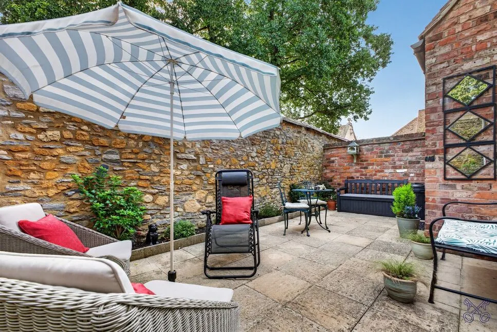 Vine Street, Evesham, WR11, photo 14