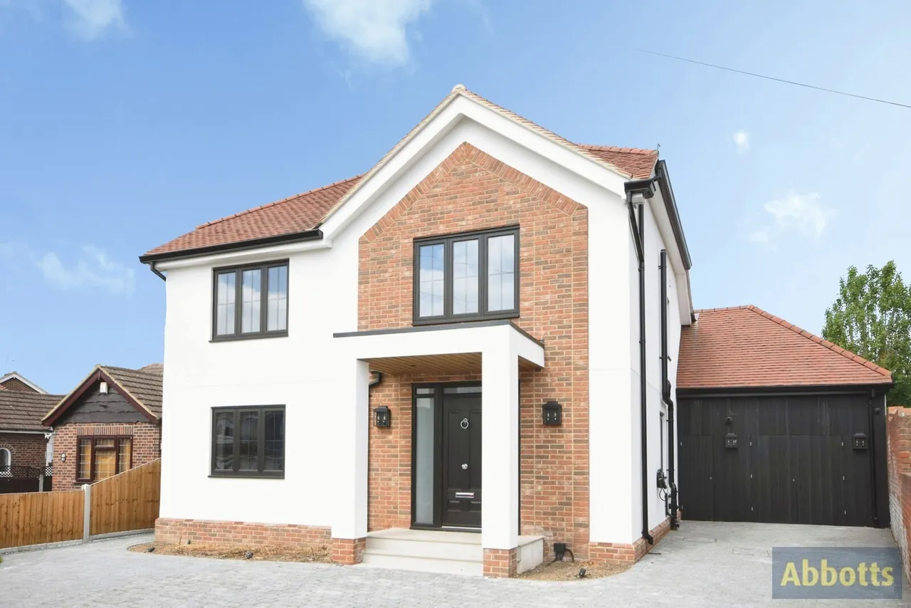 5 bed house for sale — Constitution Hill, Benfleet, Essex, SS7