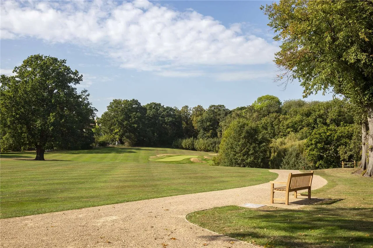 Magna Carta Park, Coopers Hill Lane, Englefield Green, Egham, Surrey, TW20 0JY, photo 6