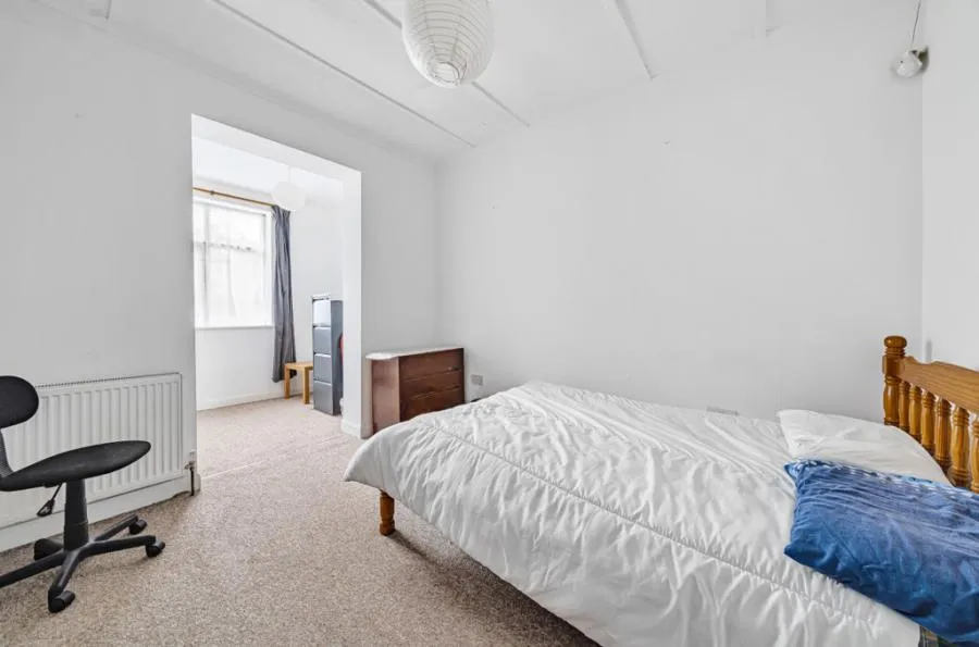 Rays Avenue, Windsor, SL4, photo 6