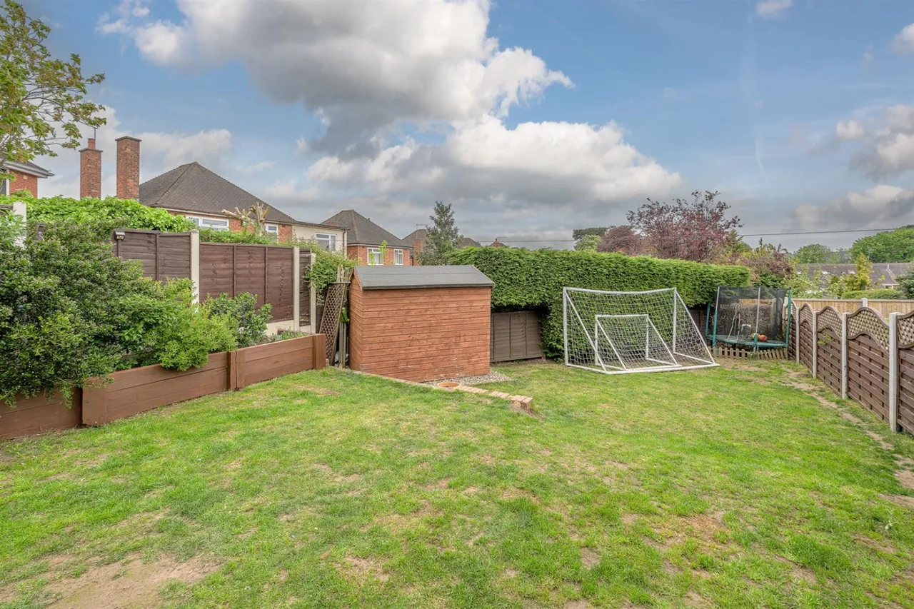 Kingsley Road, Kingswinford, DY6 9RX, photo 9