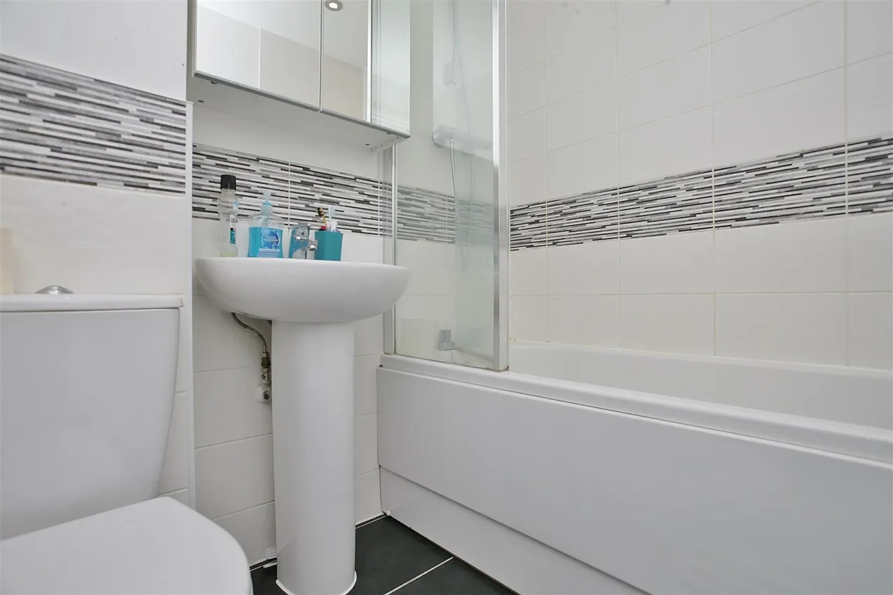 Cottongrass Road, Didcot, photo 6