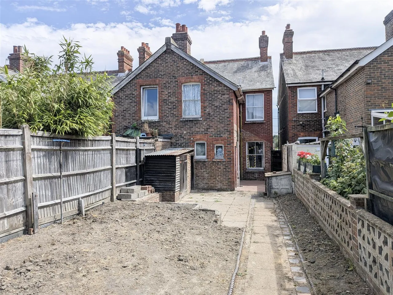 Harcourt Road, Uckfield, TN22 5DU, photo 2