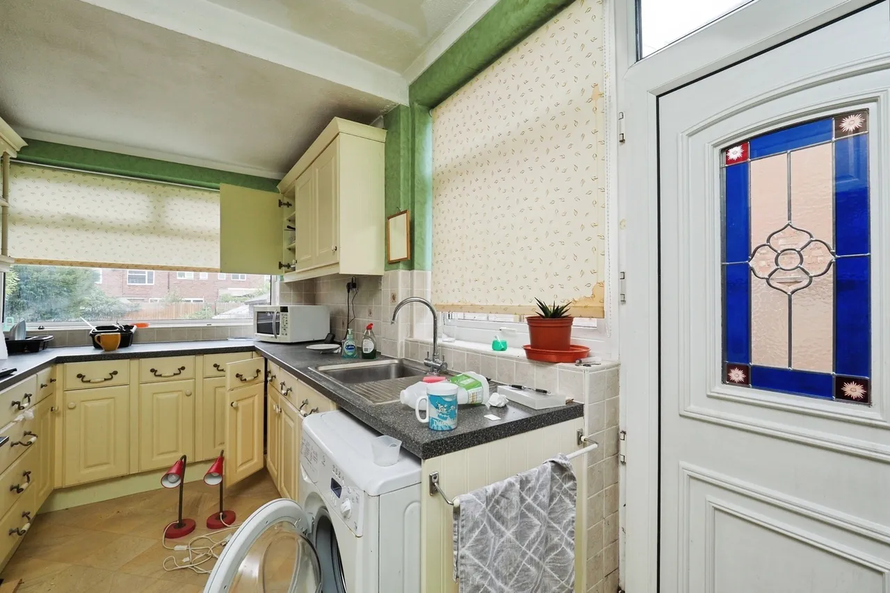 Queens Drive, Beeston, Nottingham, Nottinghamshire, NG9, photo 2