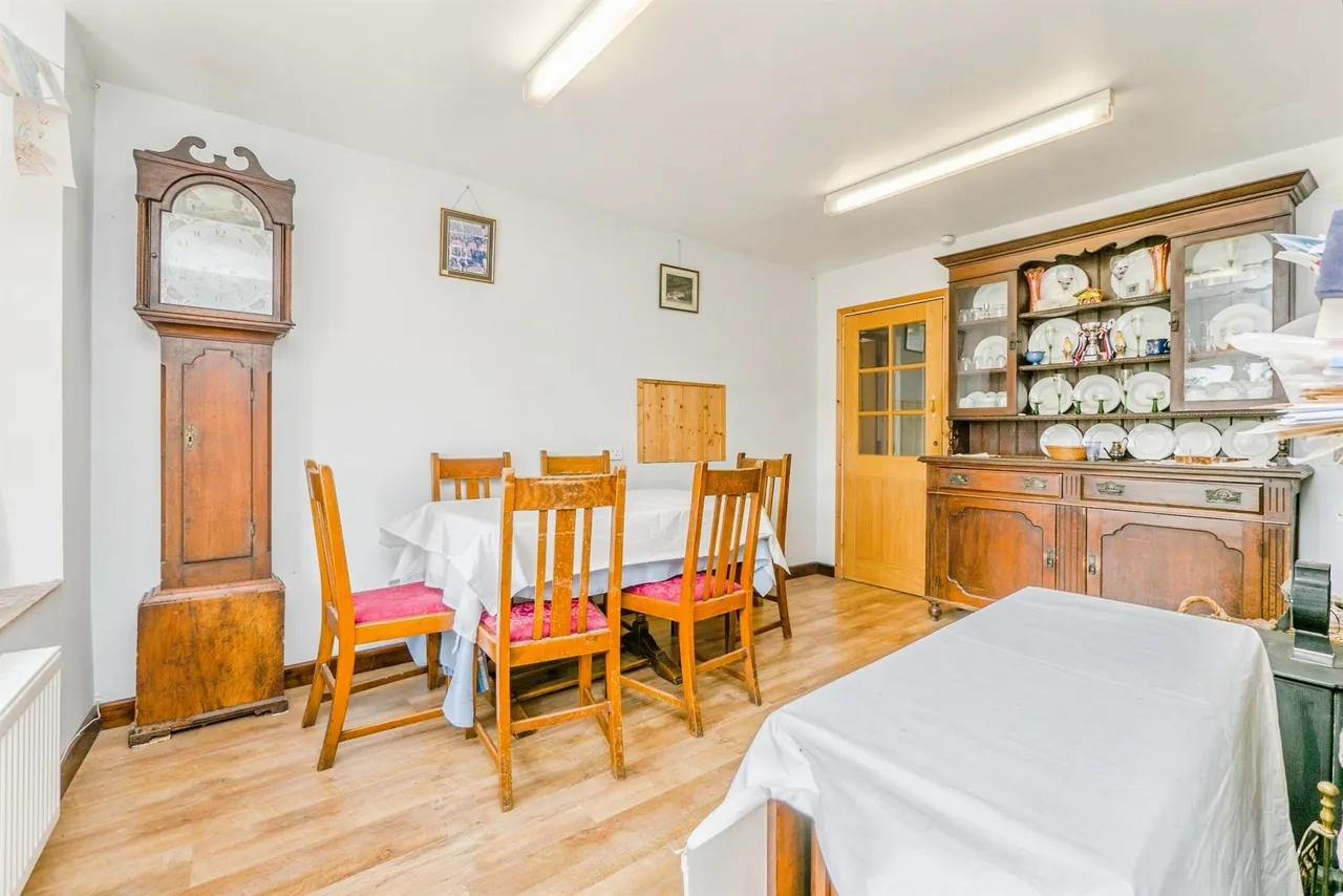 The Tudor House Cowbridge, CF71, photo 6