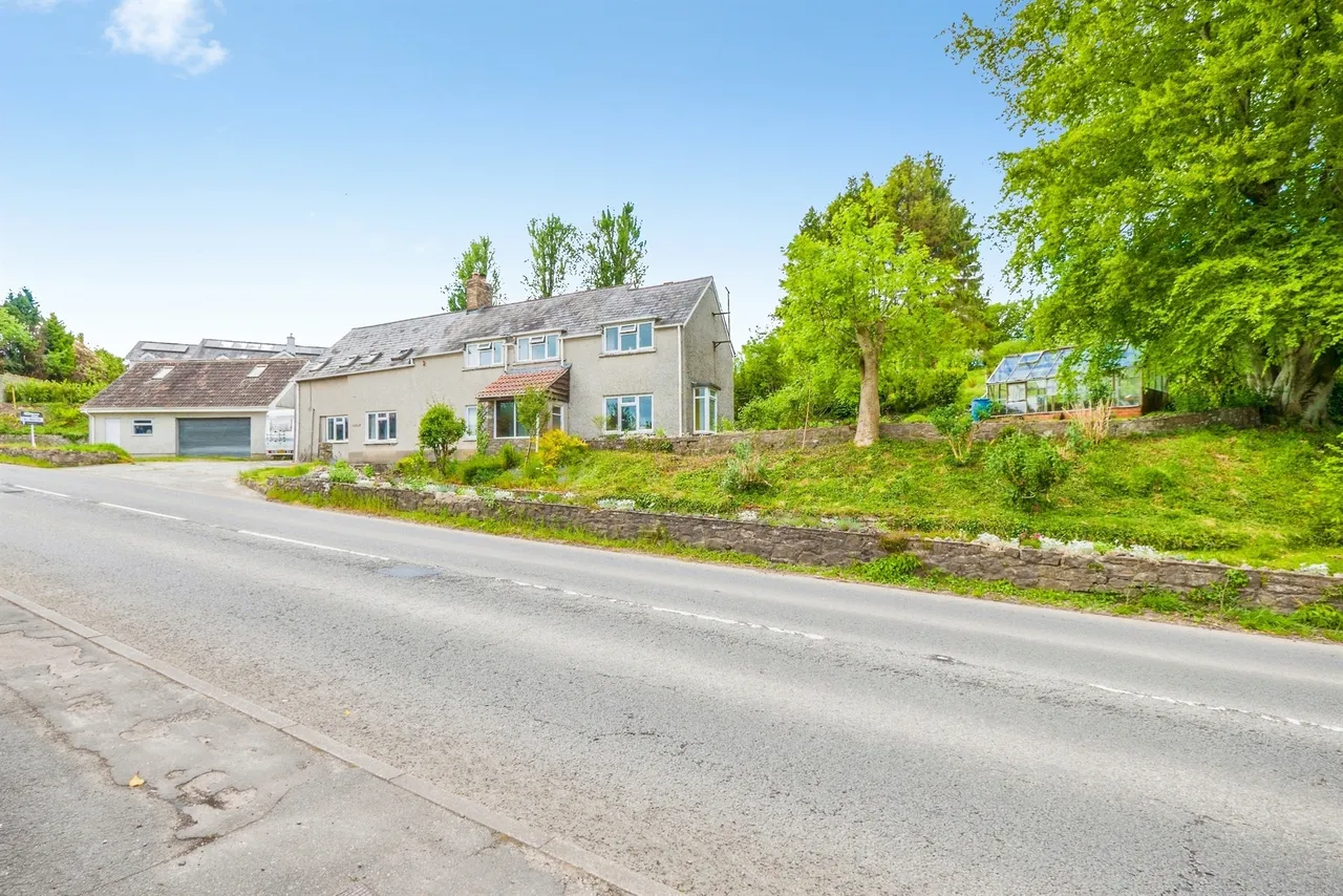 The Tudor House Cowbridge, CF71, photo 8