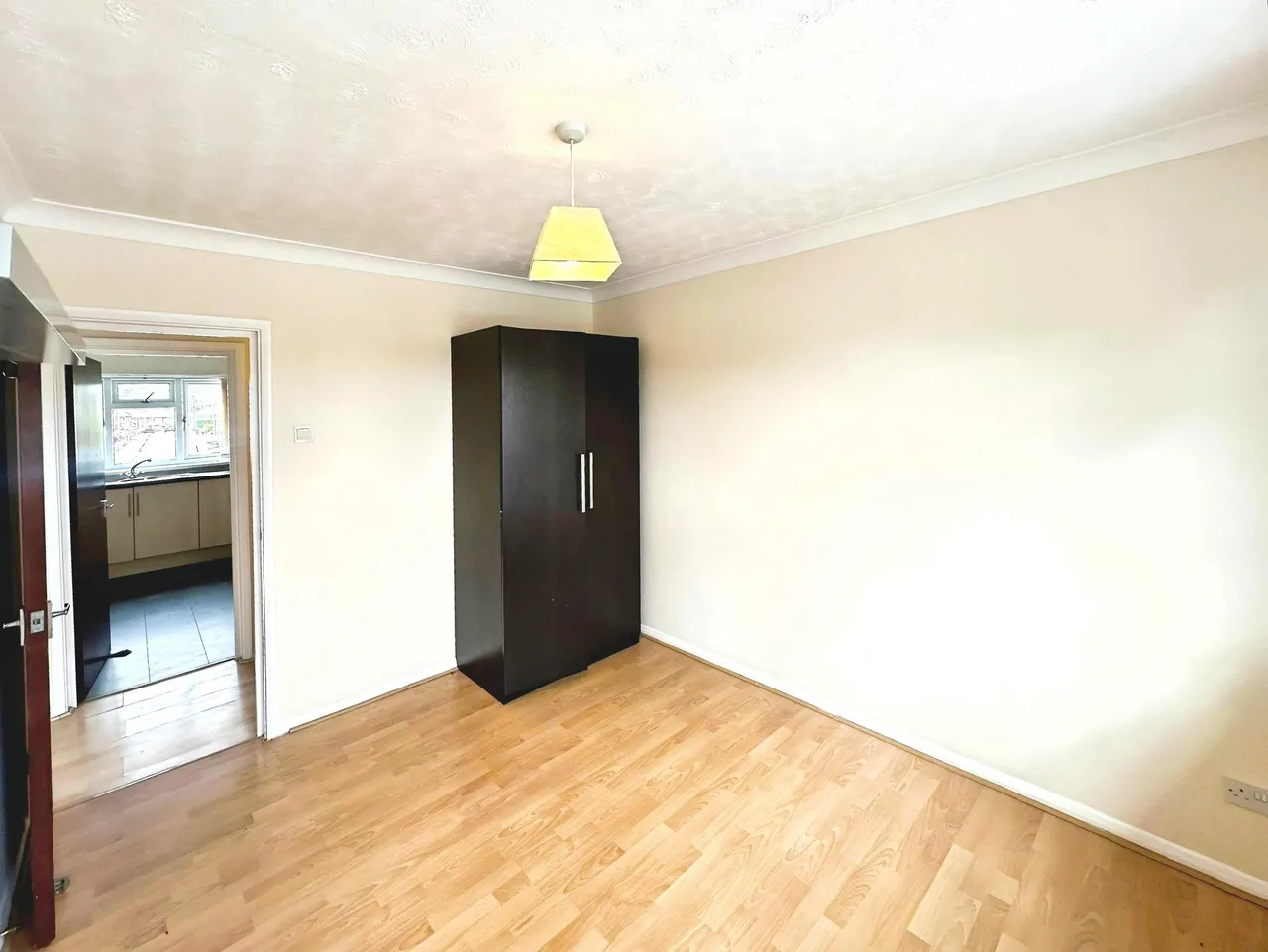 Moreton Road North, Round Green, LU2, photo 10