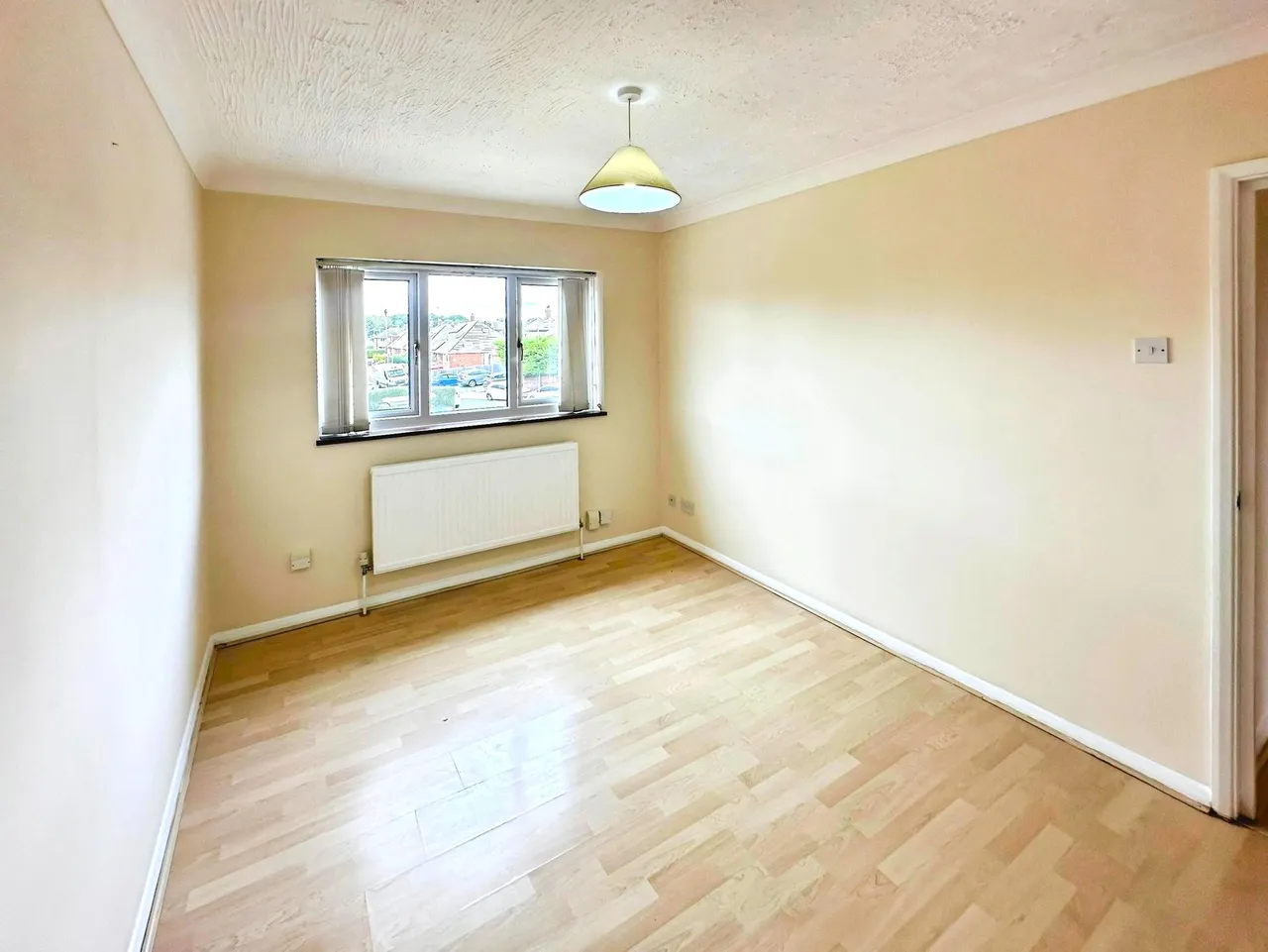 Moreton Road North, Round Green, LU2, photo 7