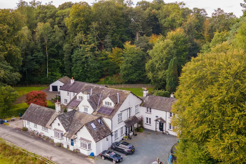 Ambleside Road, Troutbeck Bridge, LA23, photo 15