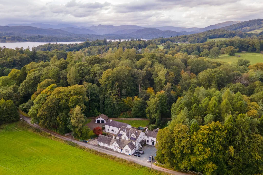 Ambleside Road, Troutbeck Bridge, LA23, photo 11