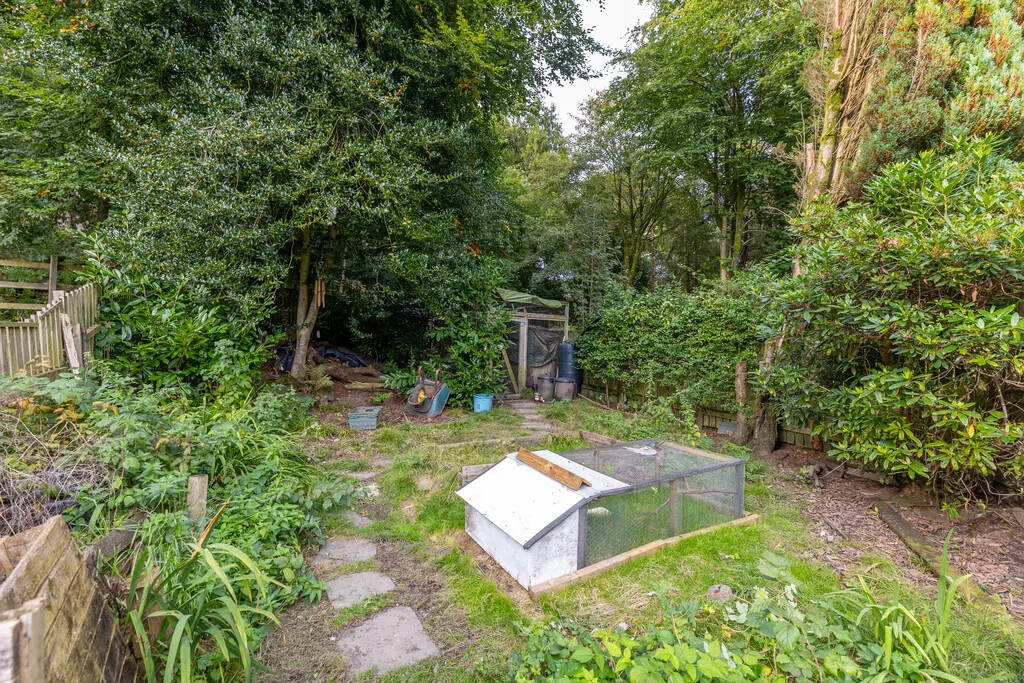 Ambleside Road, Troutbeck Bridge, LA23, photo 14