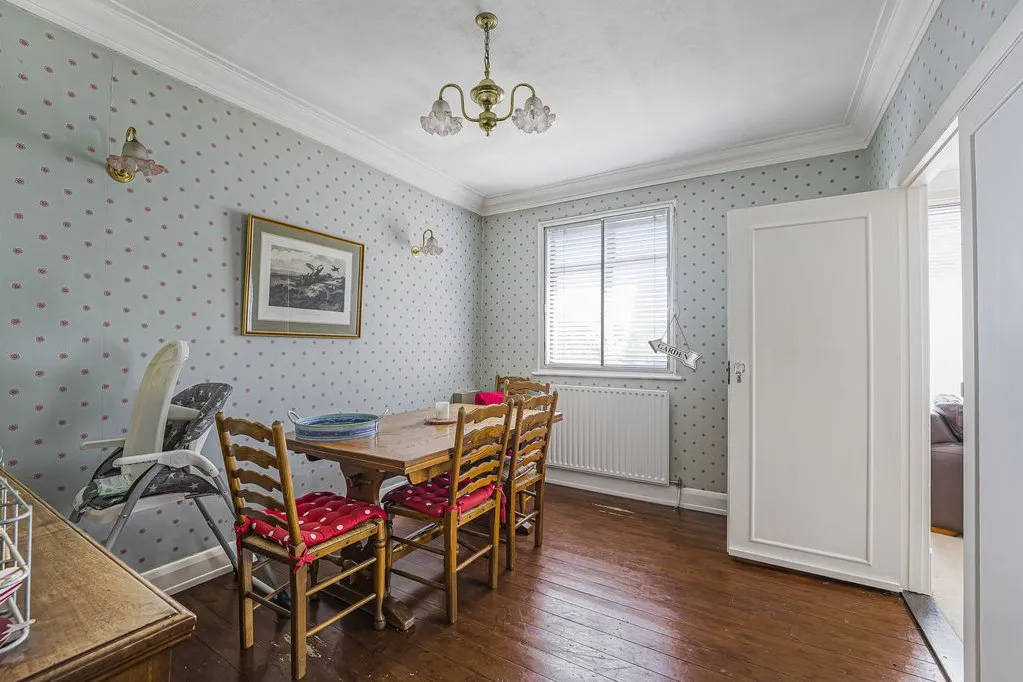 Oakfield Lane, Dartford, DA1, photo 9