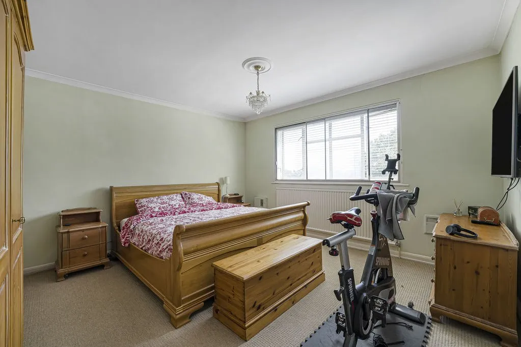 Oakfield Lane, Dartford, DA1, photo 18