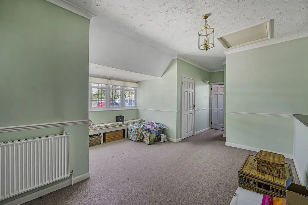 Oakfield Lane, Dartford, DA1, photo 25