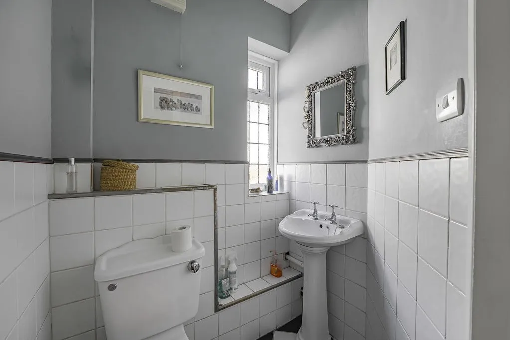 Oakfield Lane, Dartford, DA1, photo 16