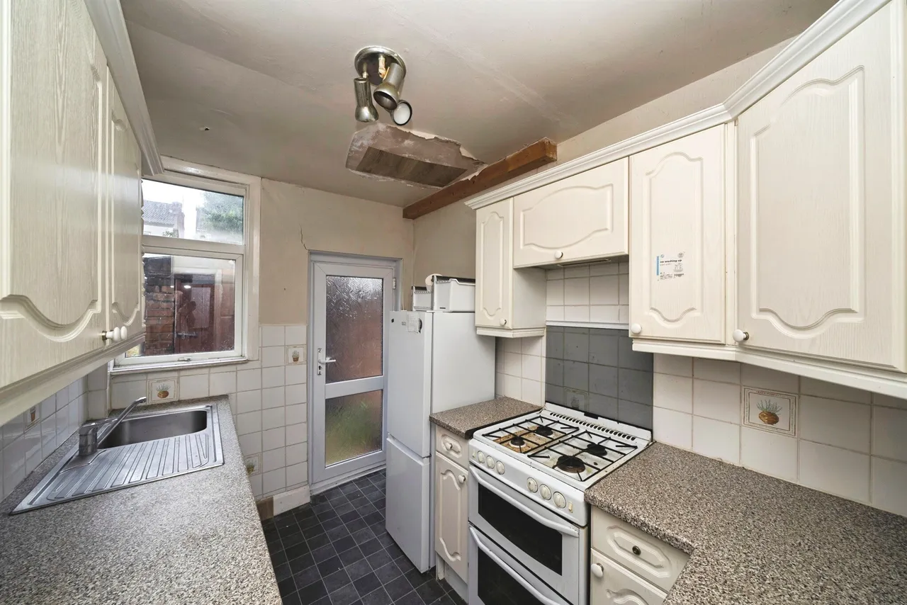 Silverdale Road, Wirral, photo 5