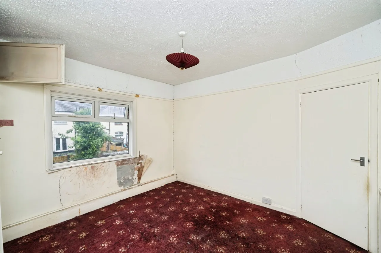 Silverdale Road, Wirral, photo 6