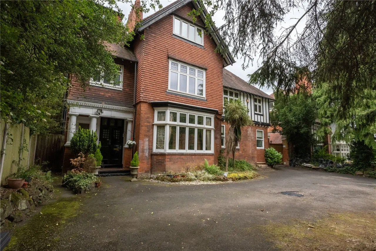 Russell Road, Moseley, Birmingham, B13 8RE, photo 15
