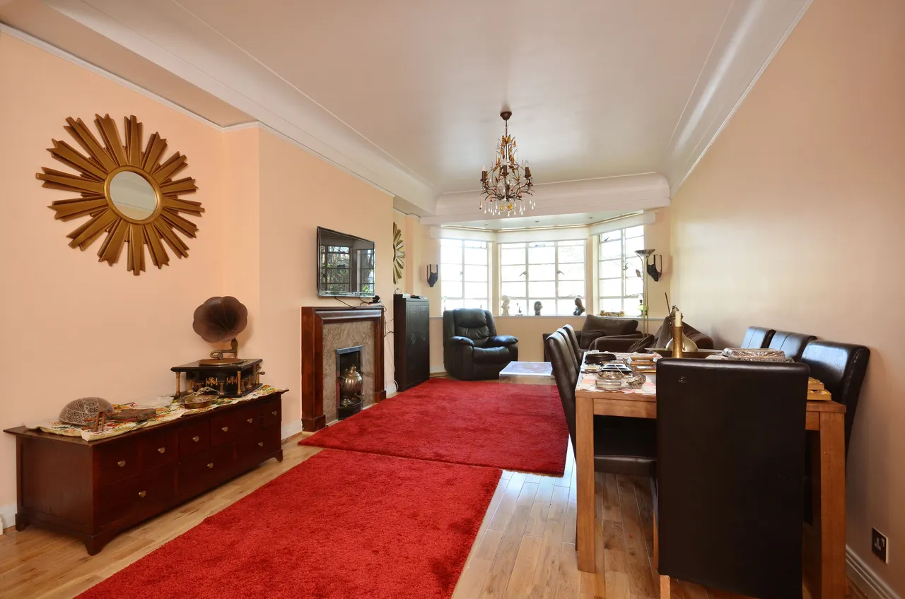 2 bed flat to rent, London, W2