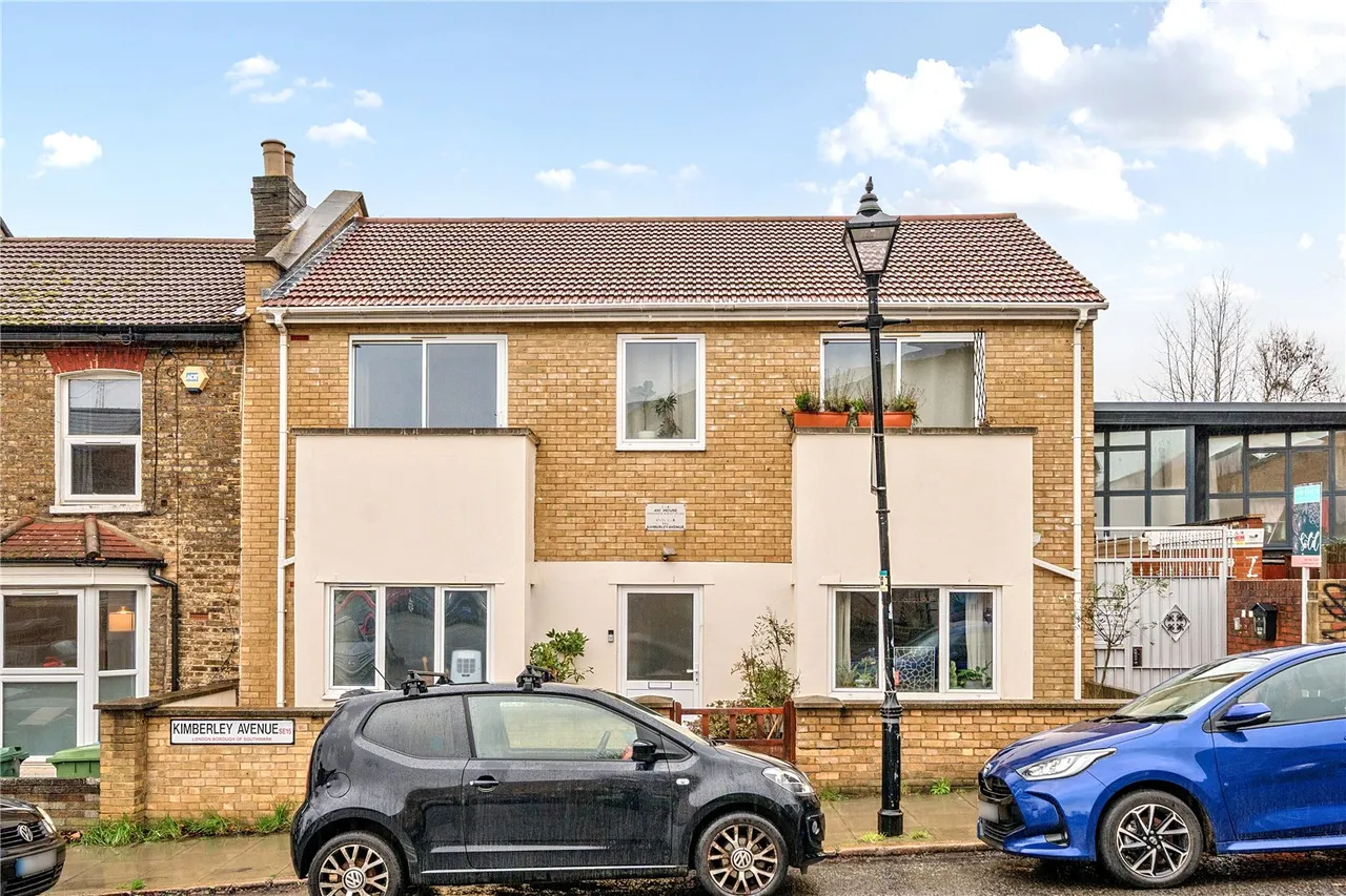 1 bed flat for sale, Kimberley Avenue, London, SE15